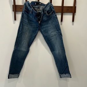 Kut From The Cloth jeans. Amy Crop straight leg. Size 2